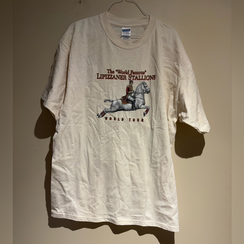 100% Cotton Gildan The World Famous Lipizzaner Stallion Short Sleeve T-Shirt XL